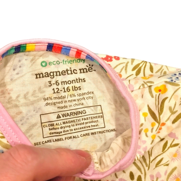 ๐ Magnetic Me Footie Bundle | Set of 2 | Revolutionary Magnetic Closures! - Picture 4 of 13